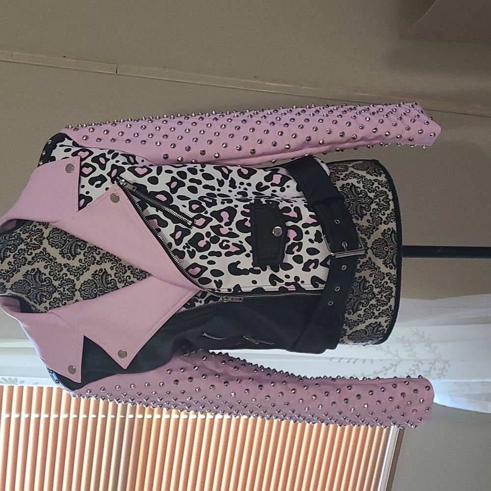 Jacket size L